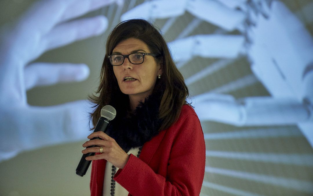 Esther Gasull: «El directivo debe marcar una hoja de ruta de digitalización realista y adaptada su compañía»